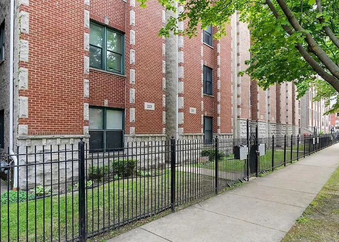 Appartamento Medical District 2br With Jacuzzi & Parking Chicago