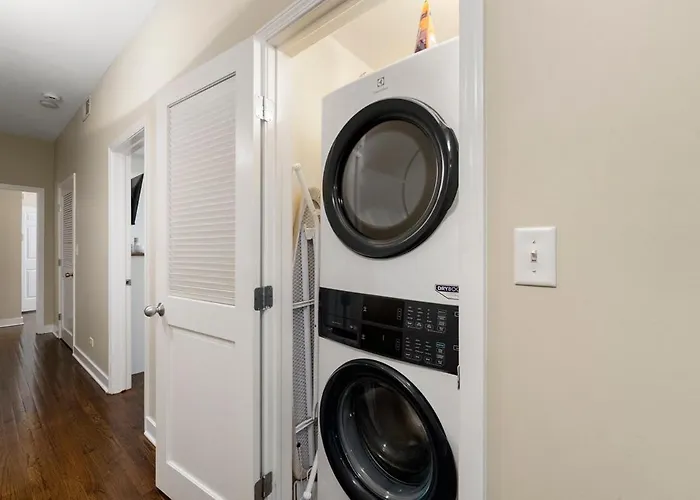 Medical District 2br With Jacuzzi & Parking Appartamento *