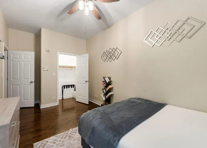 Medical District 2br With Jacuzzi & Parking Appartamento *